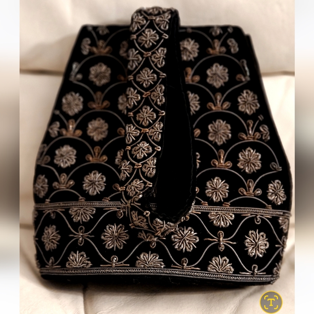 Authentic Mid-Century Ganeshi Lall & Son Black Velvet Zardozi Mini Evening Bag